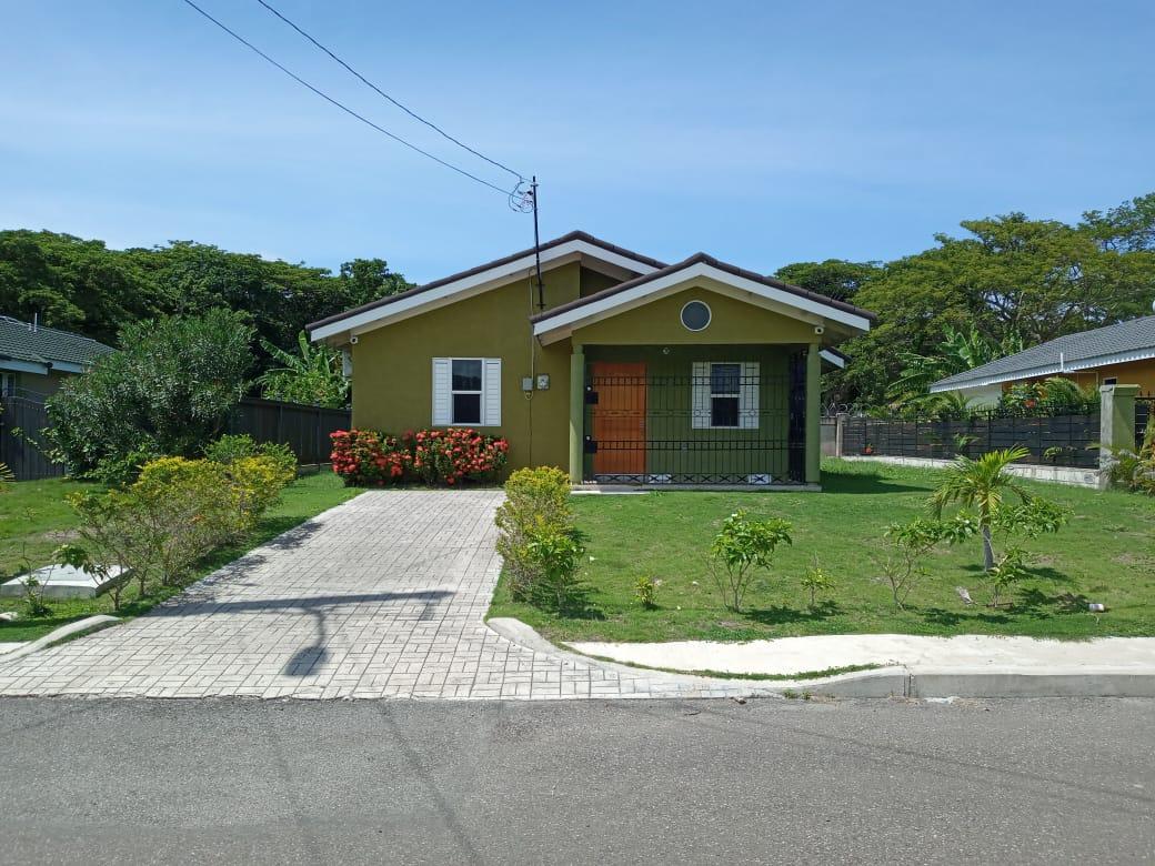 House For Rent CANARY DRIVE, DRAX HALL, Ocho Rios 1,200 Keez