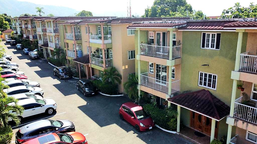 Apartment For Rent CHARLTON AVENUE, Kingston 8 140,000 Keez