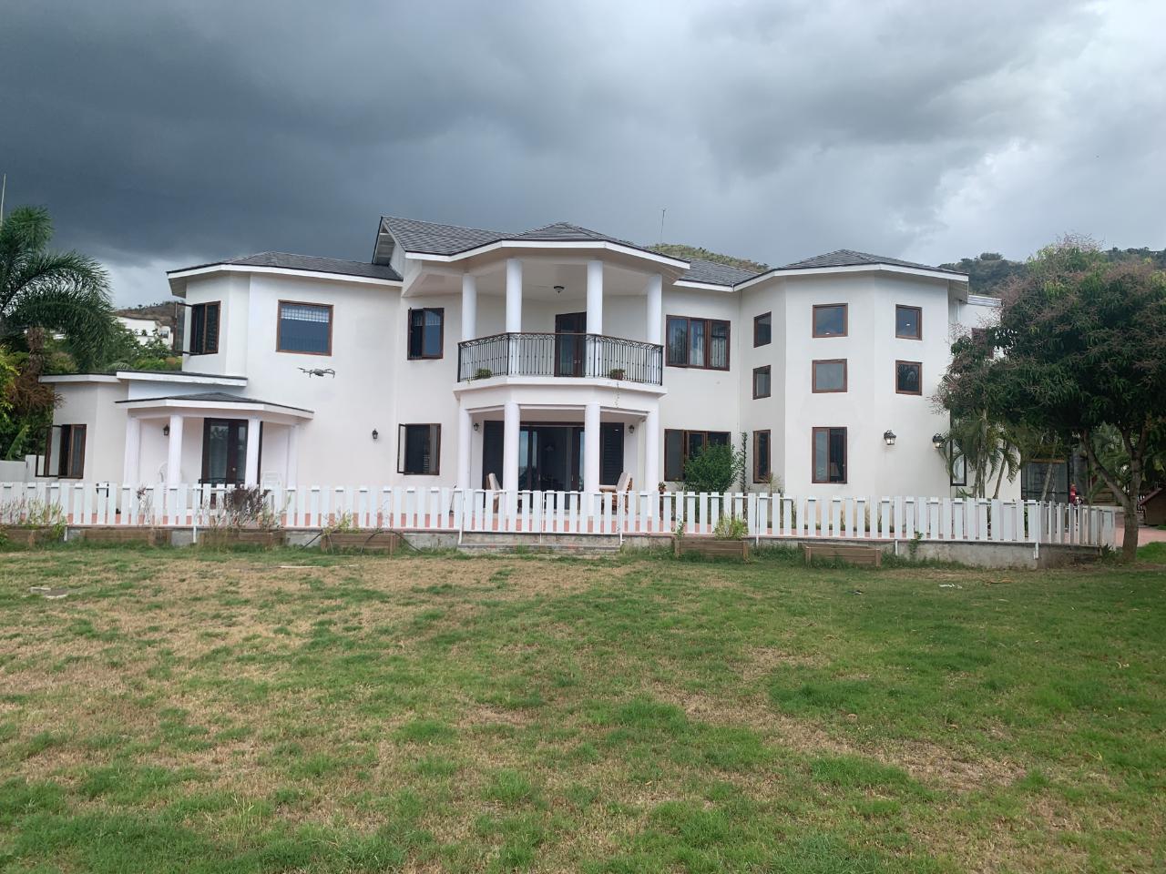 House For Sale PLYMOUTH WAY, Kingston 6 1,450,000 Keez