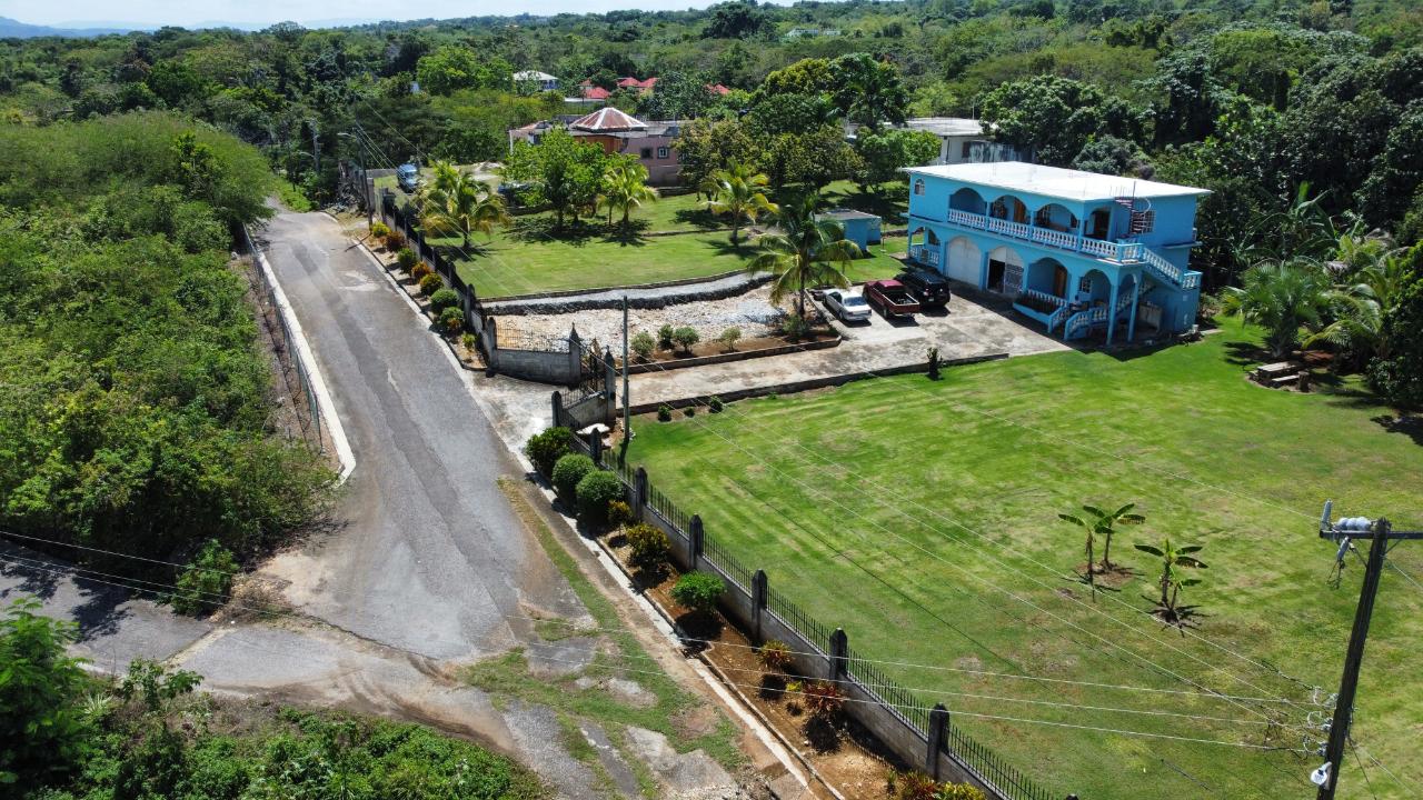 House For Sale LITTLE BAY COUNTRY CLUB, Negril 595,000 Keez