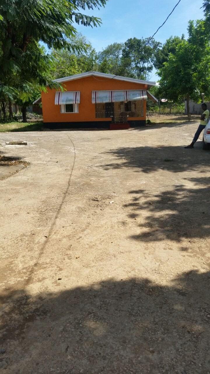 House For Sale MAY PEN CLARENDON, May Pen 20,000,000 Keez
