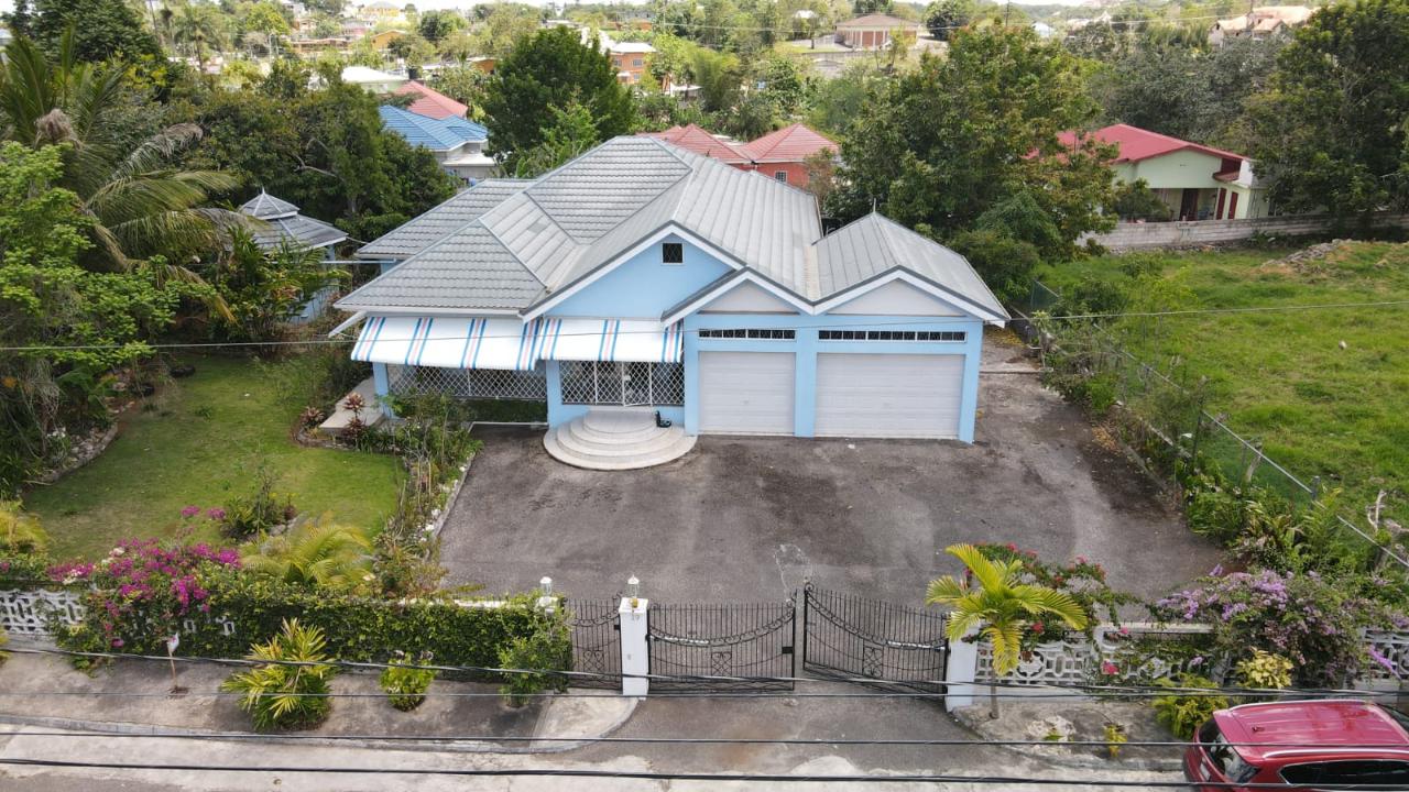 House For Sale WARDSVILLE , MANDEVILLE M, Mandeville 31,000,000 Keez