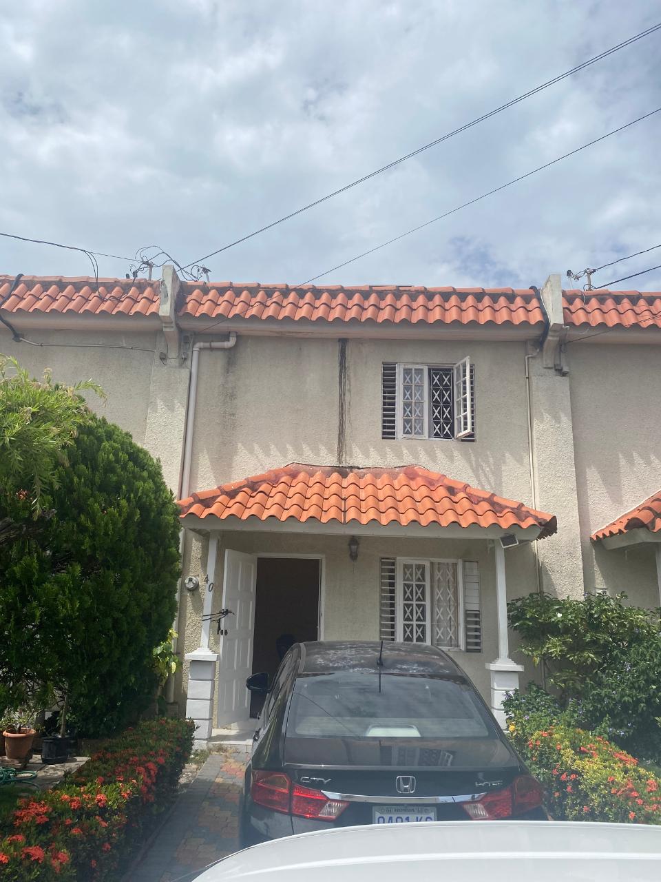Townhouse For Rent CYPRESS AVENUE, Kingston 8 130,000 Keez