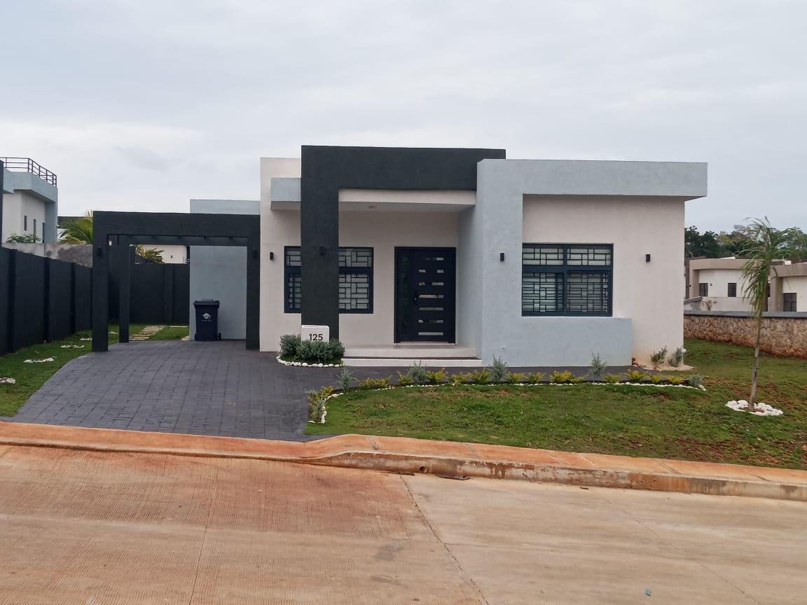 House For Rent PYRAMID POINT, Ocho Rios 2,000 Keez