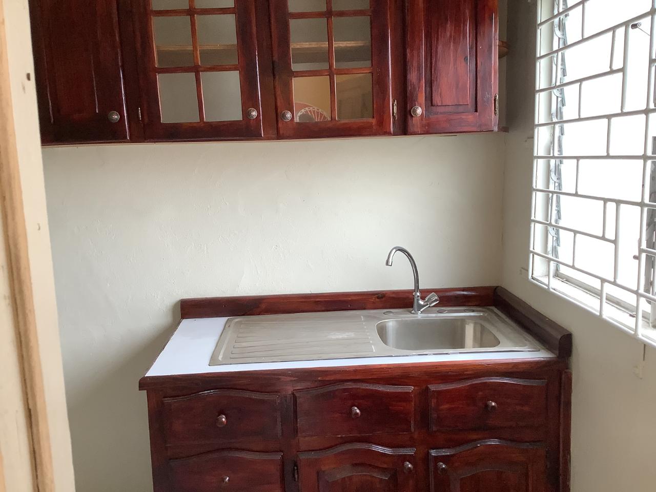 Apartment For Sale ROCHDALE CRESCENT, Kingston 3 8,000,000 Keez