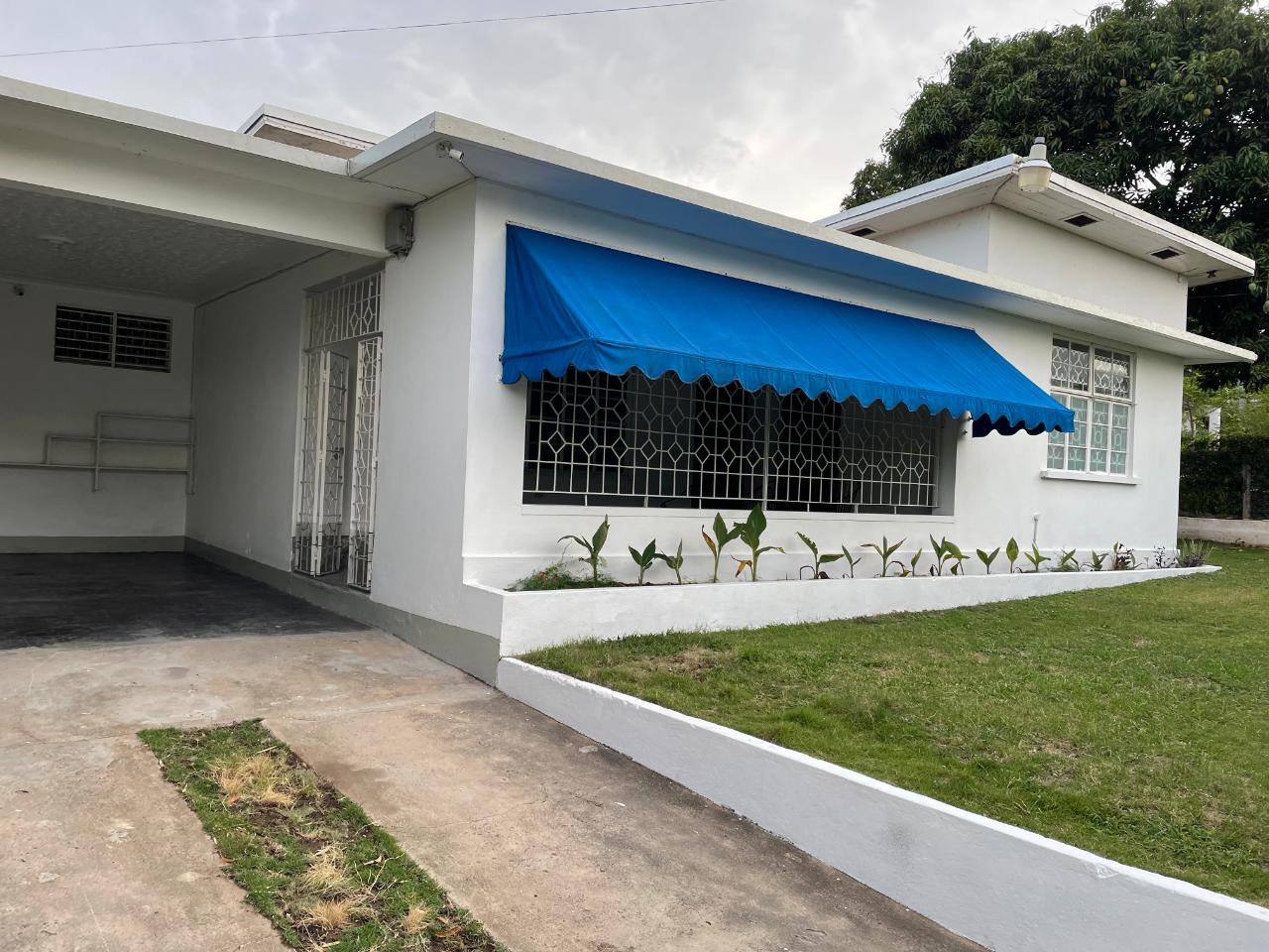 House For Rent TRENTON AVENUE, Kingston 8 160,000 Keez