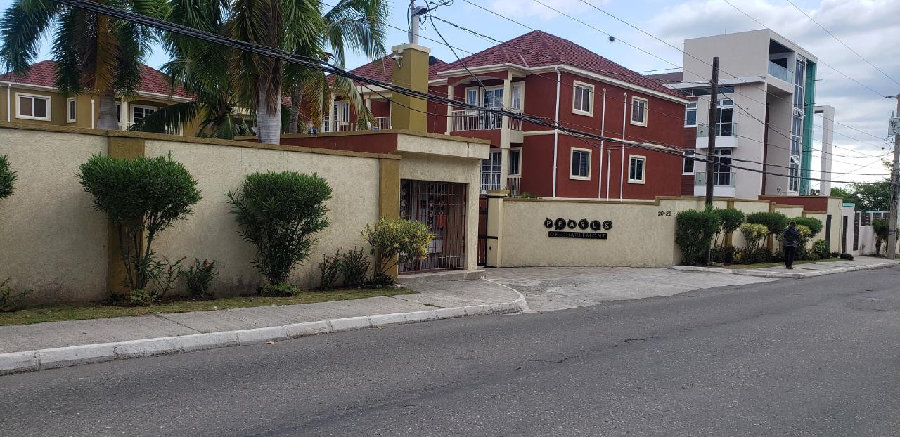 Apartment For Rent CHARLEMONT AVENUE, Kingston 6 1,400 Keez