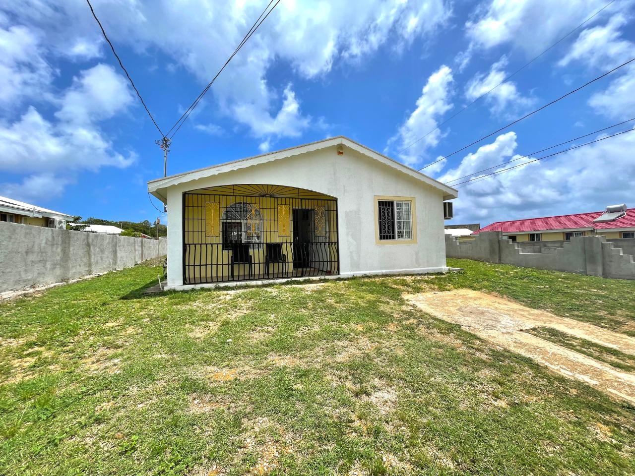 House For Rent CORAL SPRING, TRELAWNY, Falmouth 750 Keez