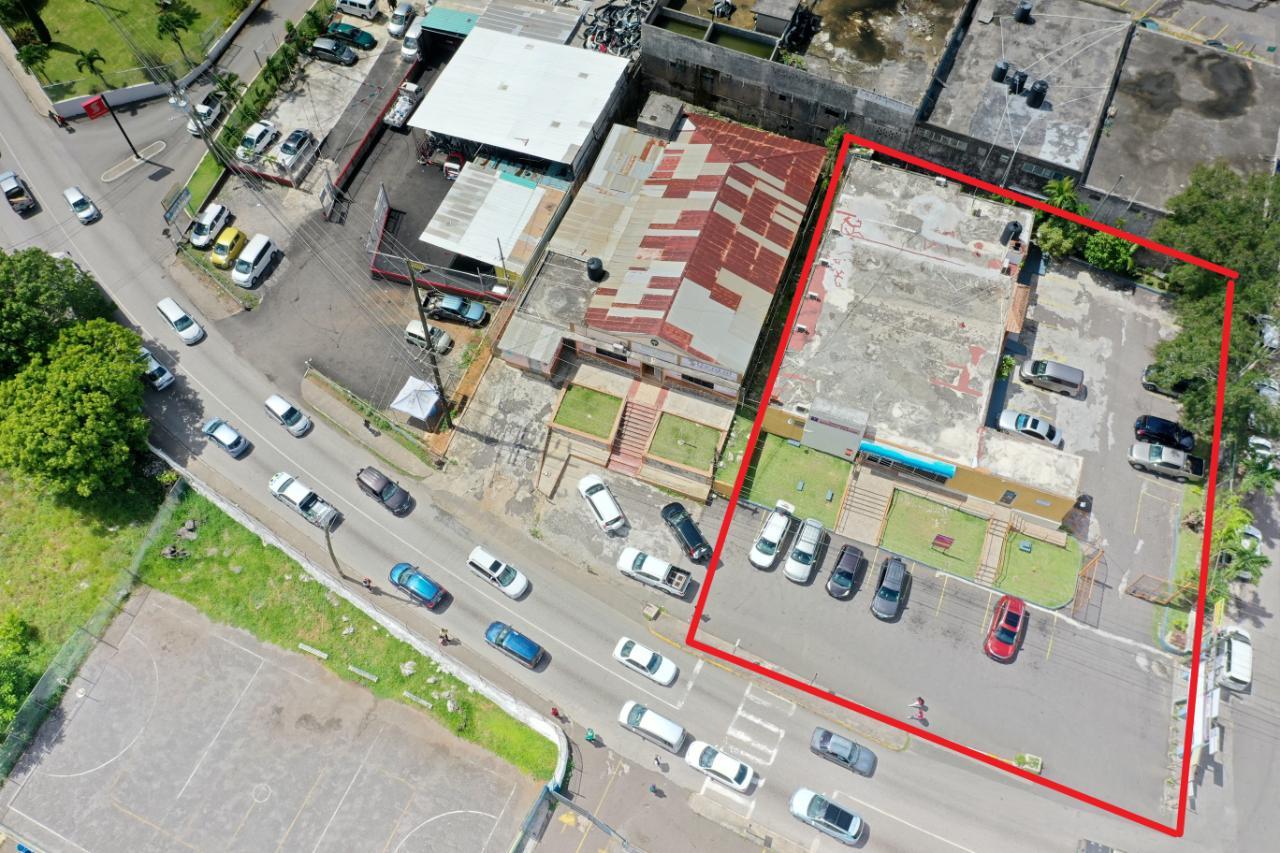 Offices / Commercial Bldg For Sale: CALEDONIA, MANDEVILLE MAN