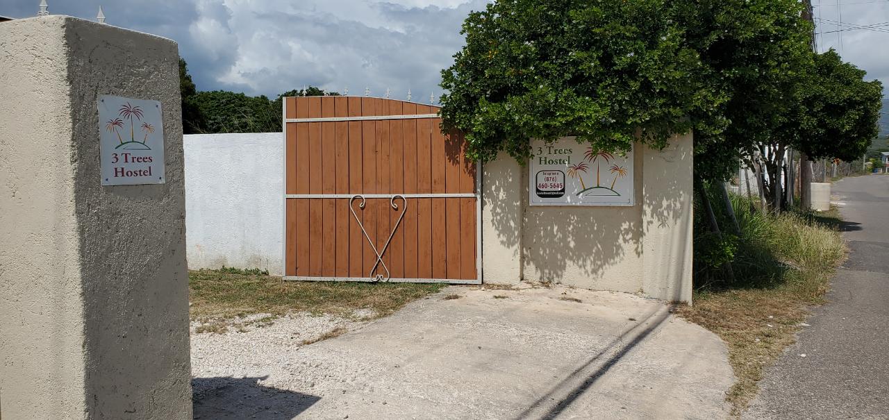 House For Sale TREASURE BEACH, Treasure Beach 385,000 Keez