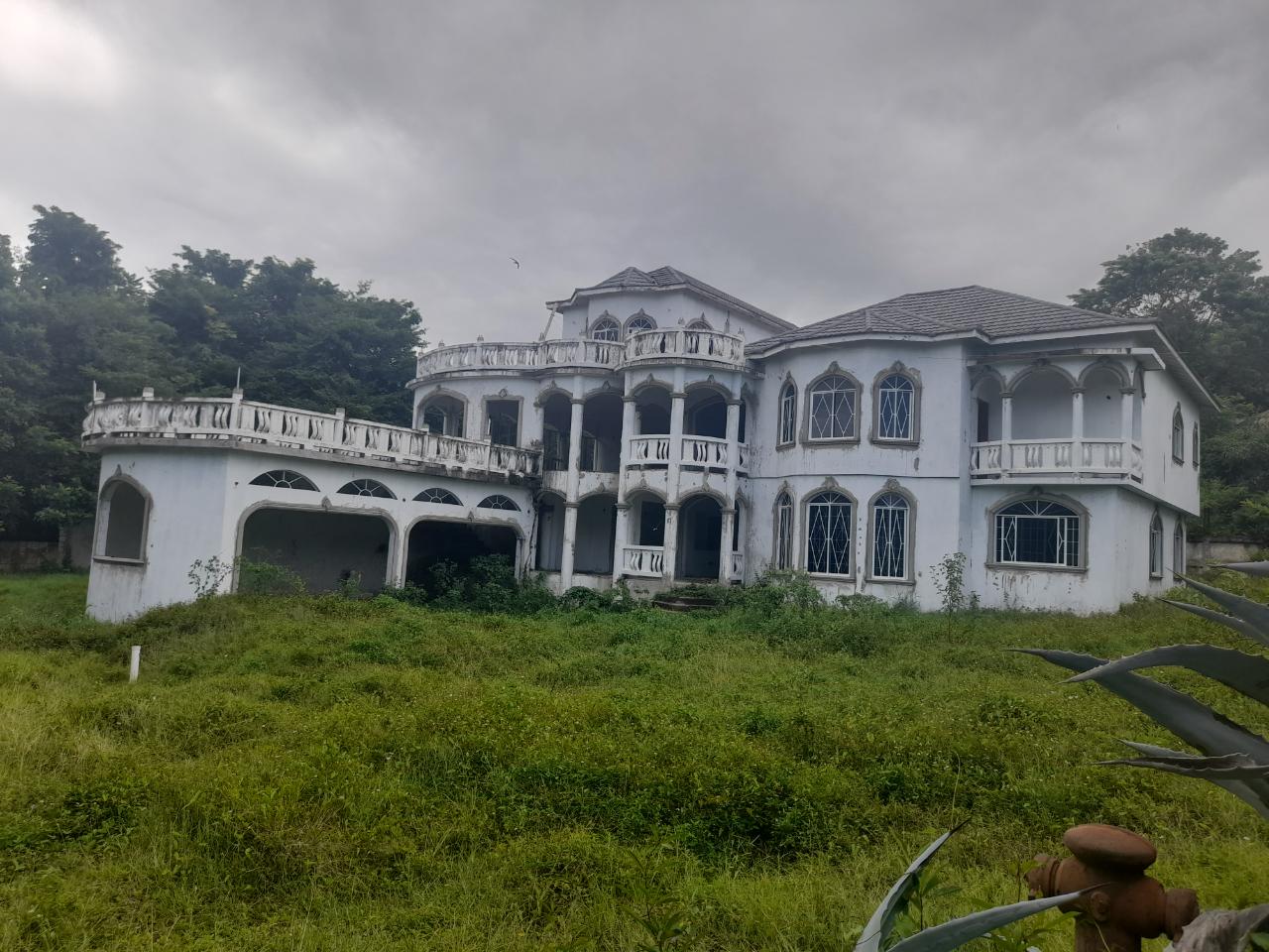 House For Sale CULLODEN, White House WD 500,000 Keez