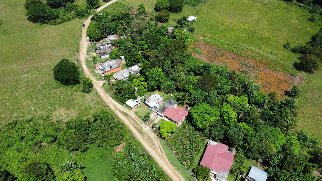 Residential Lot For Sale HYDE AND GIBRALTAR, Clarks Town 8,000,000 Keez