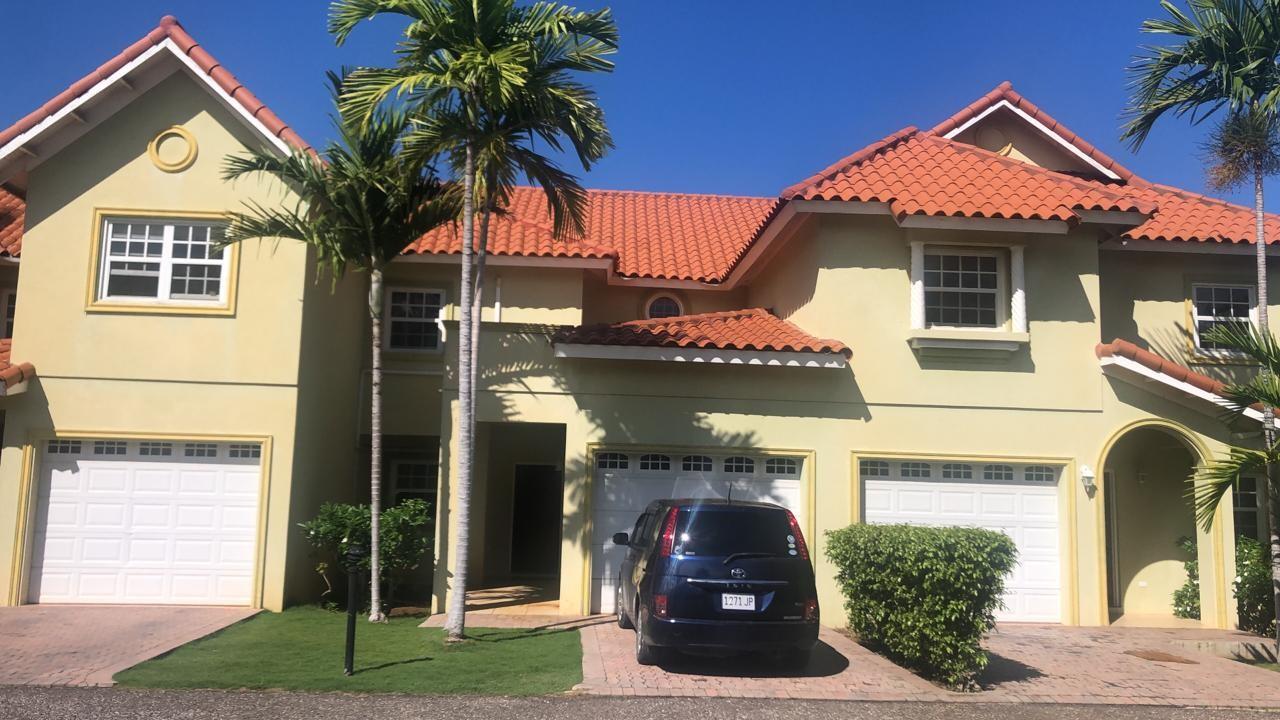 Townhouse For Rent TAYLOR ROAD, IRONSHORE, S, Montego Bay 1,600 Keez