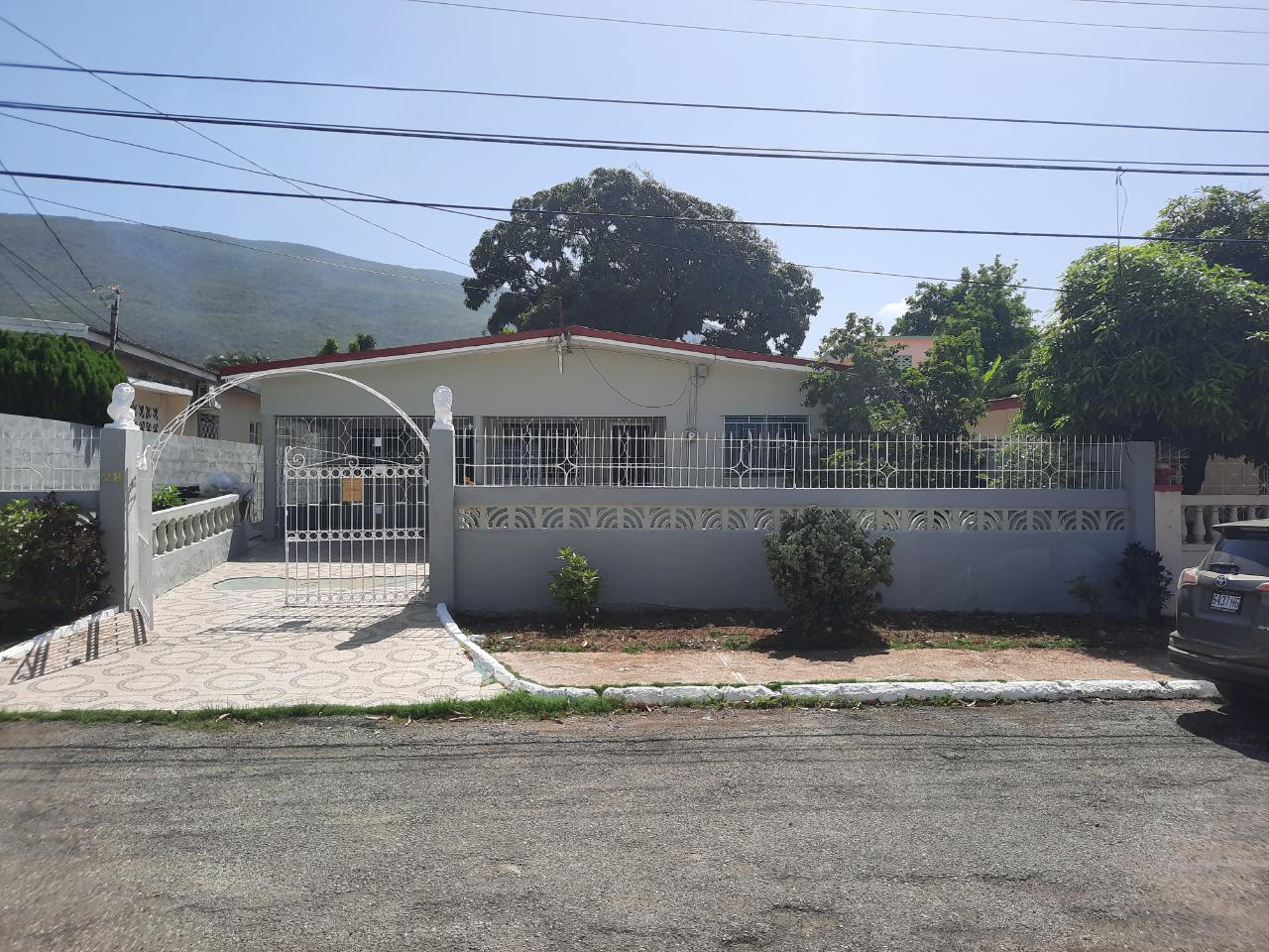 House For Sale WINDWARD WAY, Kingston 2 25,000,000 Keez