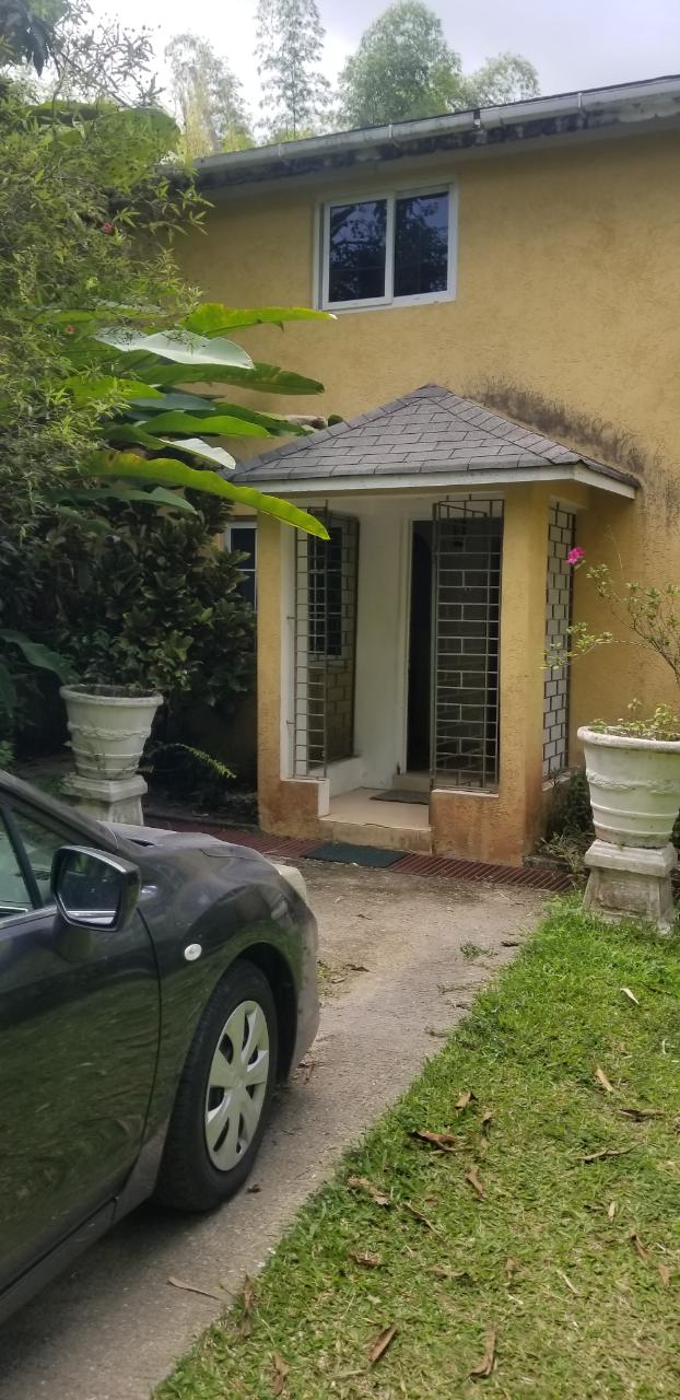 House For Rent IRISH TOWN, Irish Town 900 Keez