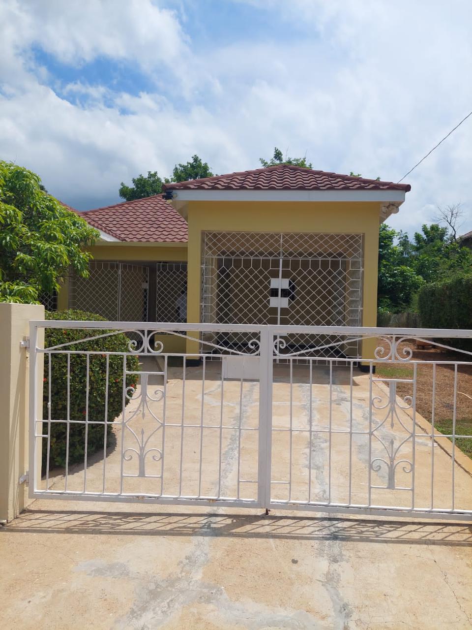 House For Sale MOUNT VIEW BOULEVARD, SPA, Spanish Town 21,000,000