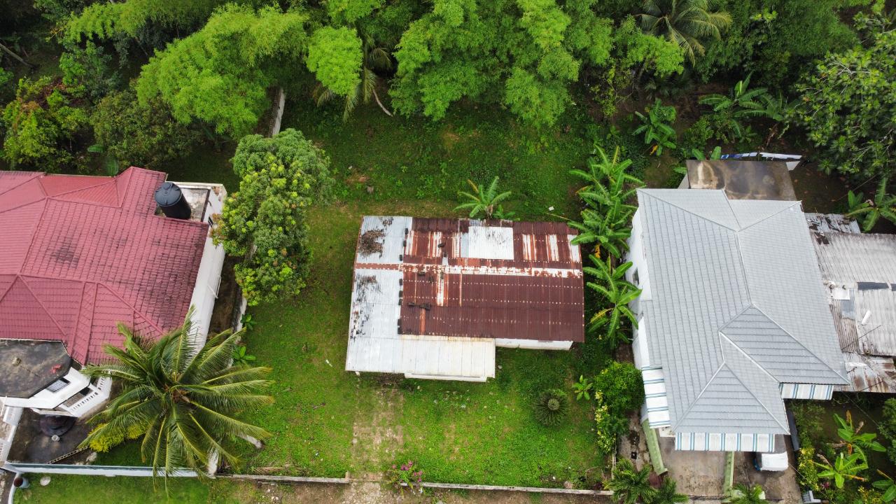 House For Sale MCKENZIE DRIVE, Linstead 6,500,000 Keez