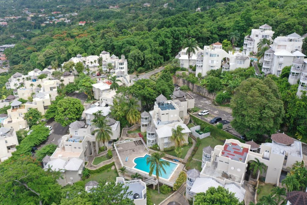 Apartment For Sale COLUMBUS HEIGHTS, Ocho Rios 150,000
