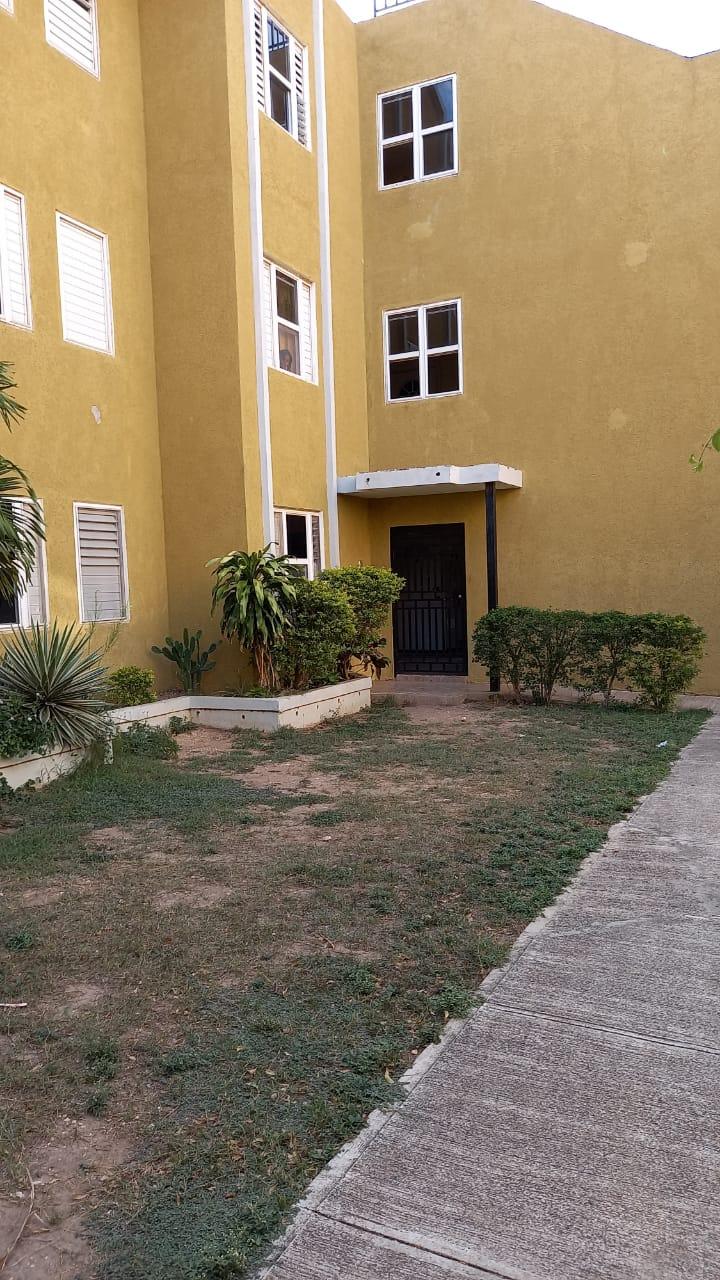Apartment For Rent UNION ESTATES, Spanish Town 65,000 Keez