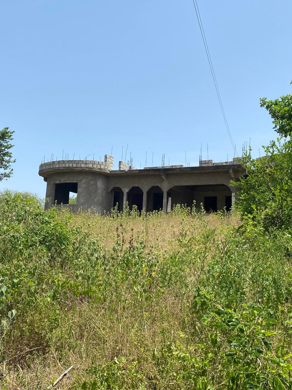 House For Sale KENNEDYS RUN, CLARENDON, May Pen 26,000,000 Keez