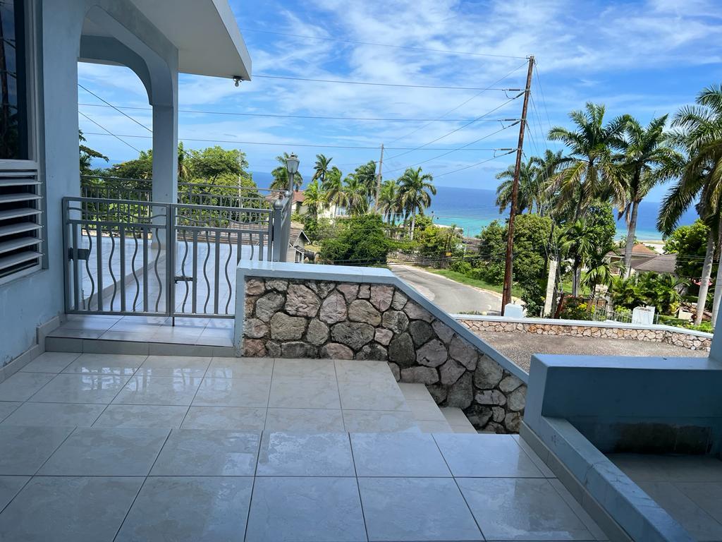 House For Sale LEADERS AVENUE, MONTEGO B, Montego Bay 475,000 Keez