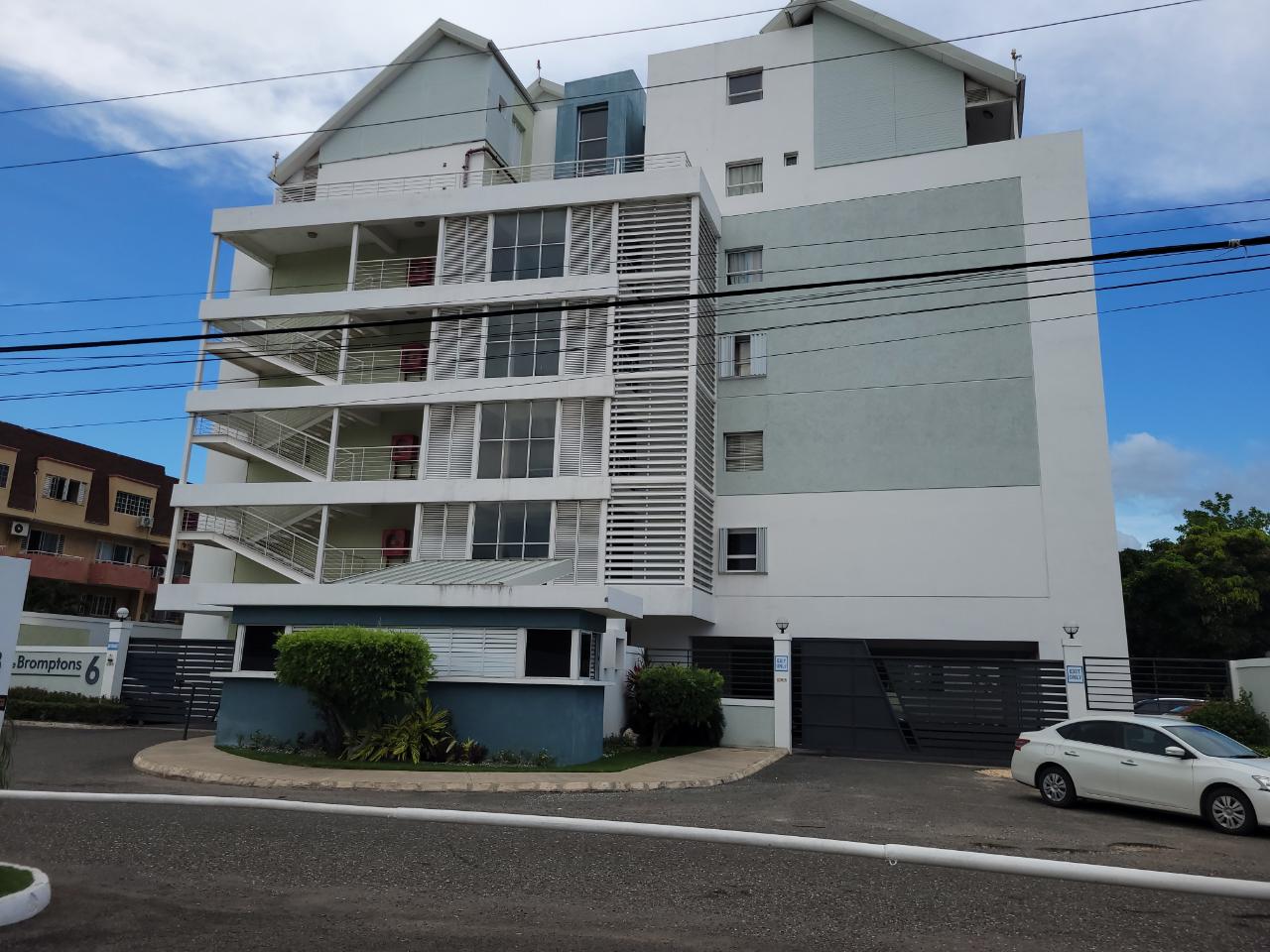 Apartment For Sale BROMPTON ROAD, Kingston 5 28,000,000 Keez