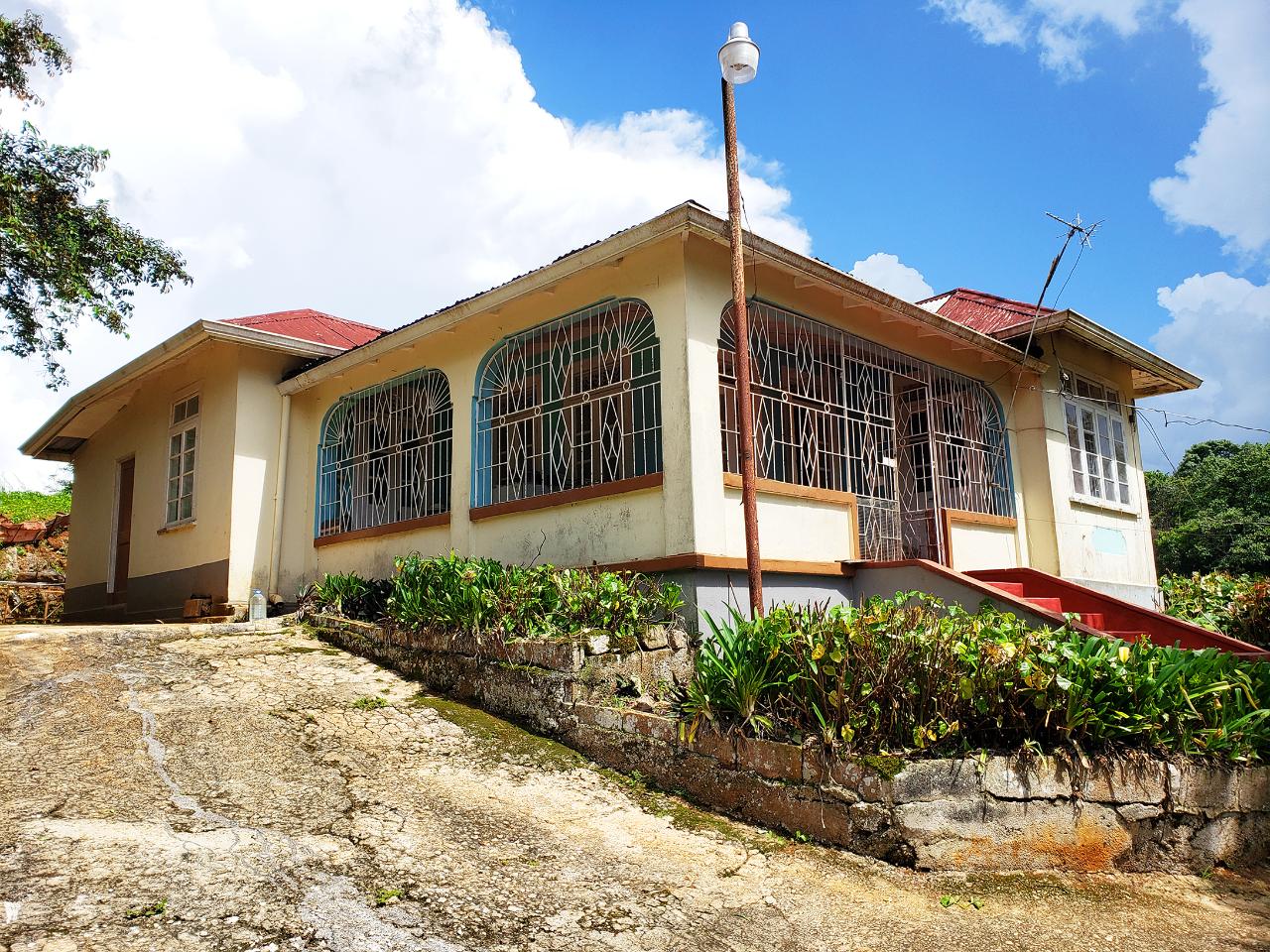 House For Sale LAND PART OF CHUDLEIGH, M, Christiana 20,000,000 Keez