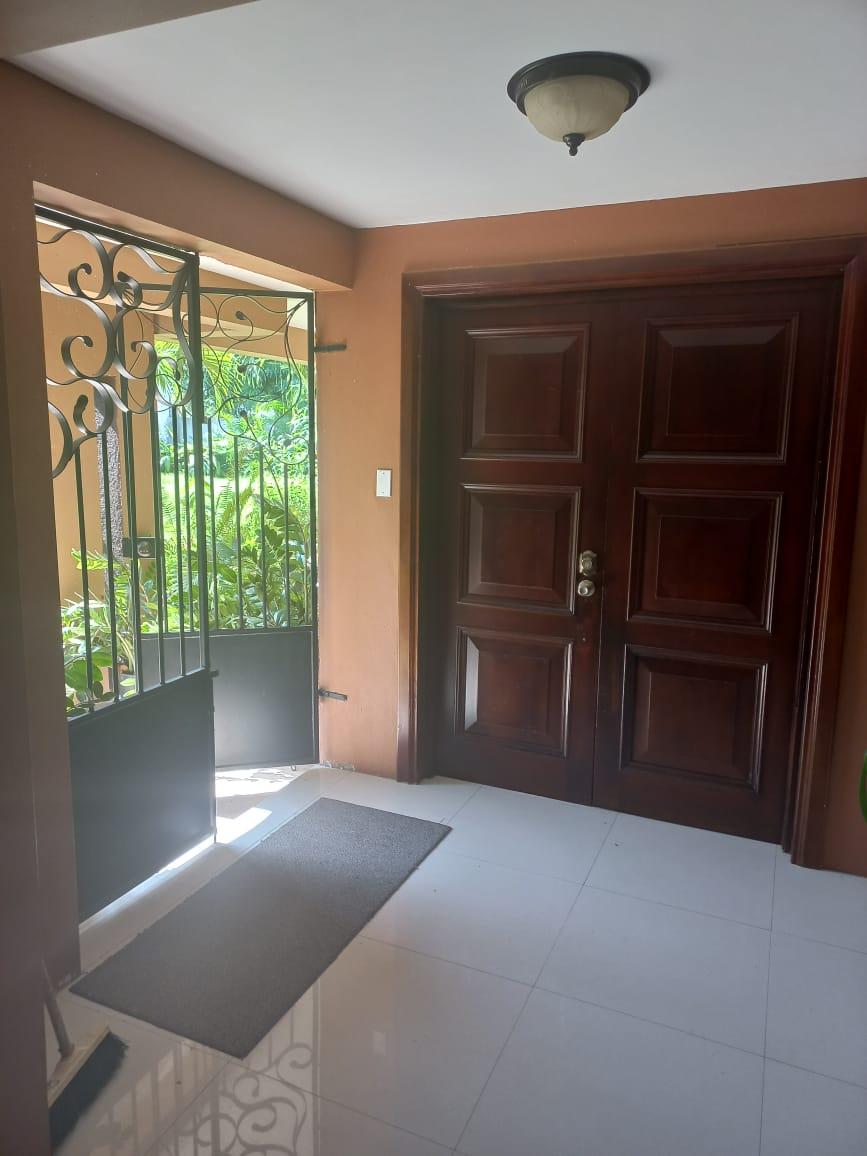 House For Rent TEMPLE MEADE, KINGSTON 6, Kingston 6 4,000 Keez