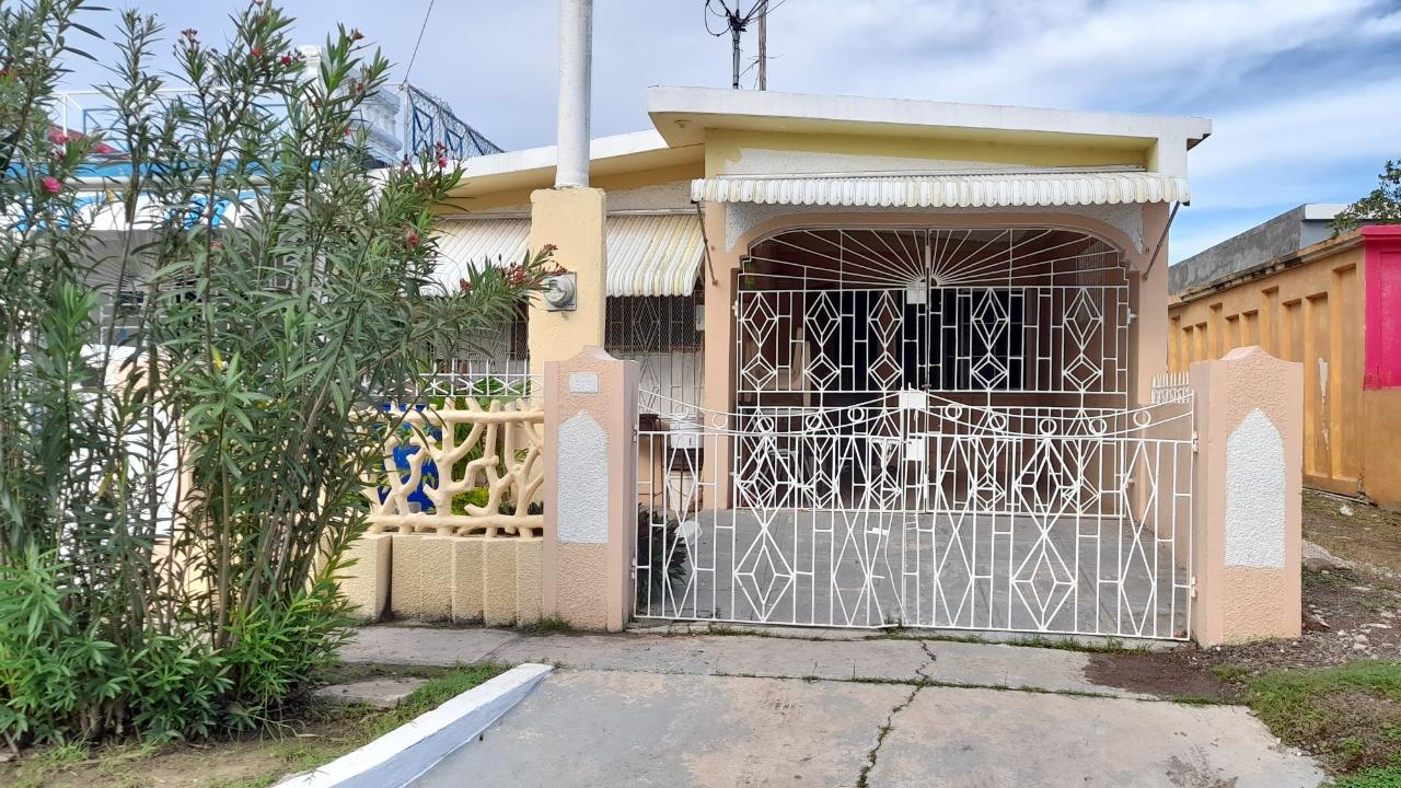 House For Sale ELTHAM MEADOWS, Spanish Town 20,000,000 Keez