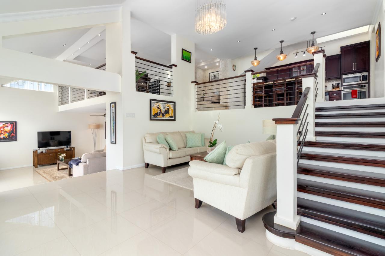 House For Sale STILLWELL, Kingston 8 95,000,000