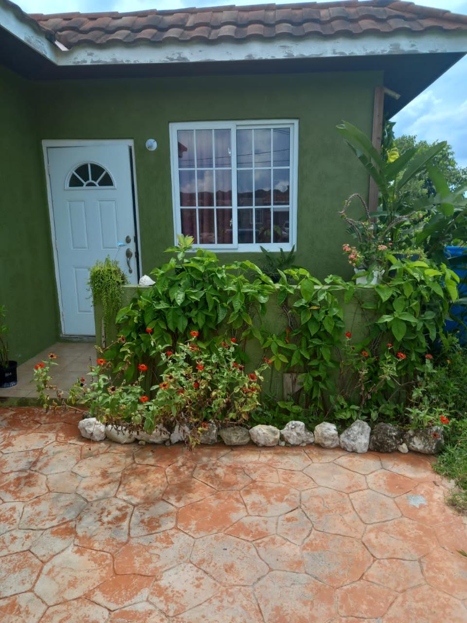 House For Rent SEVILLE MEADOWS, Spanish Town 55,000 Keez