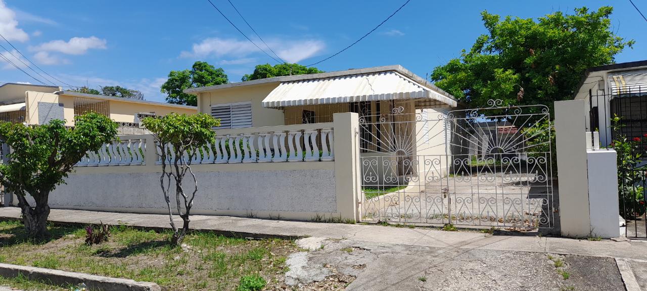 House For Sale LAGOON AVENUE, Kingston 17 30,000,000 Keez