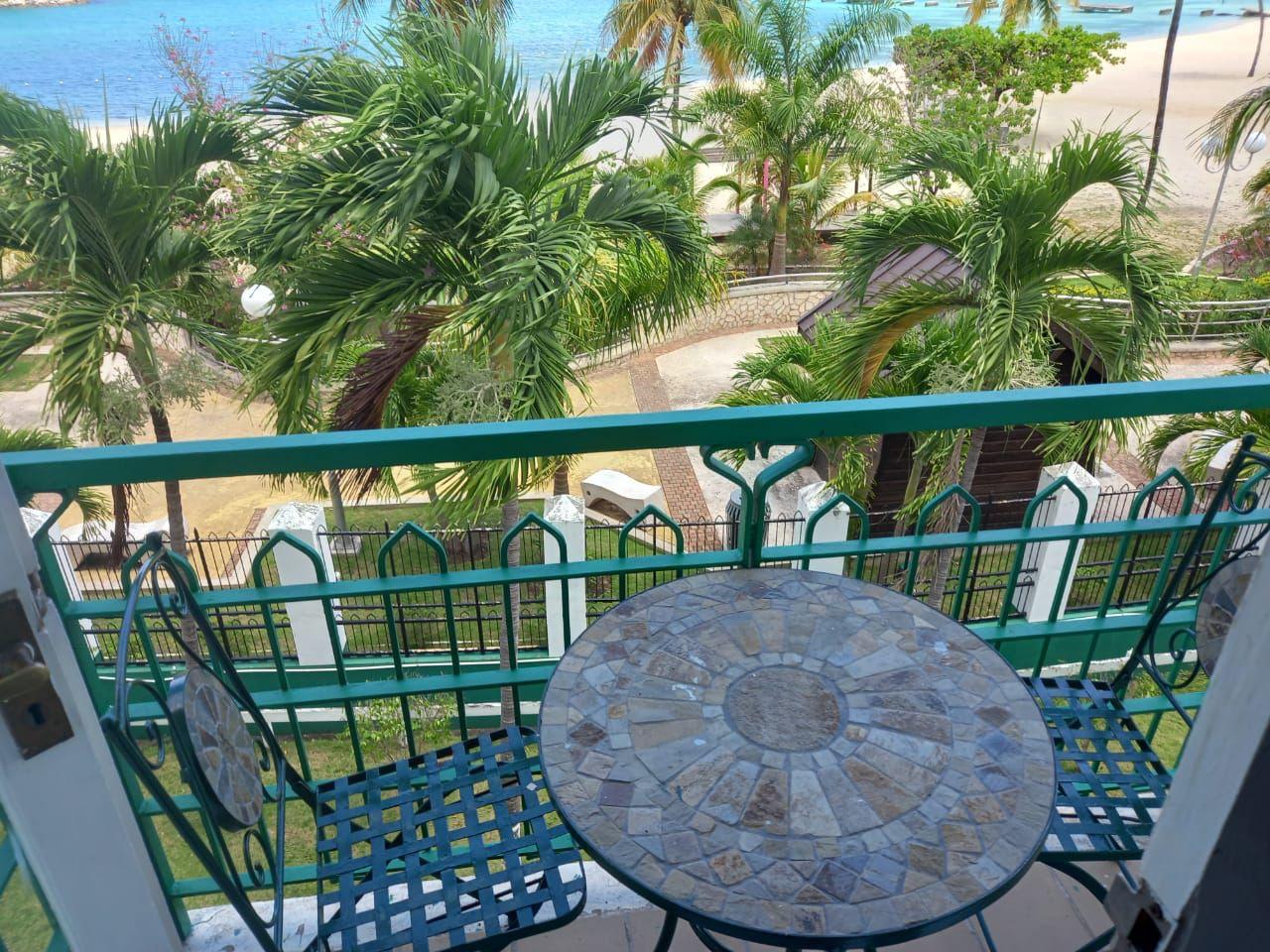 Apartment For Sale MAIN STREET, SANDCASTLES,, Ocho Rios 209,000 Keez