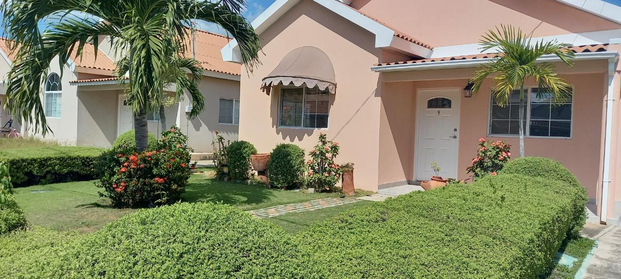 House For Rent CAYMANAS ESTATE, Spanish Town 110,000 Keez