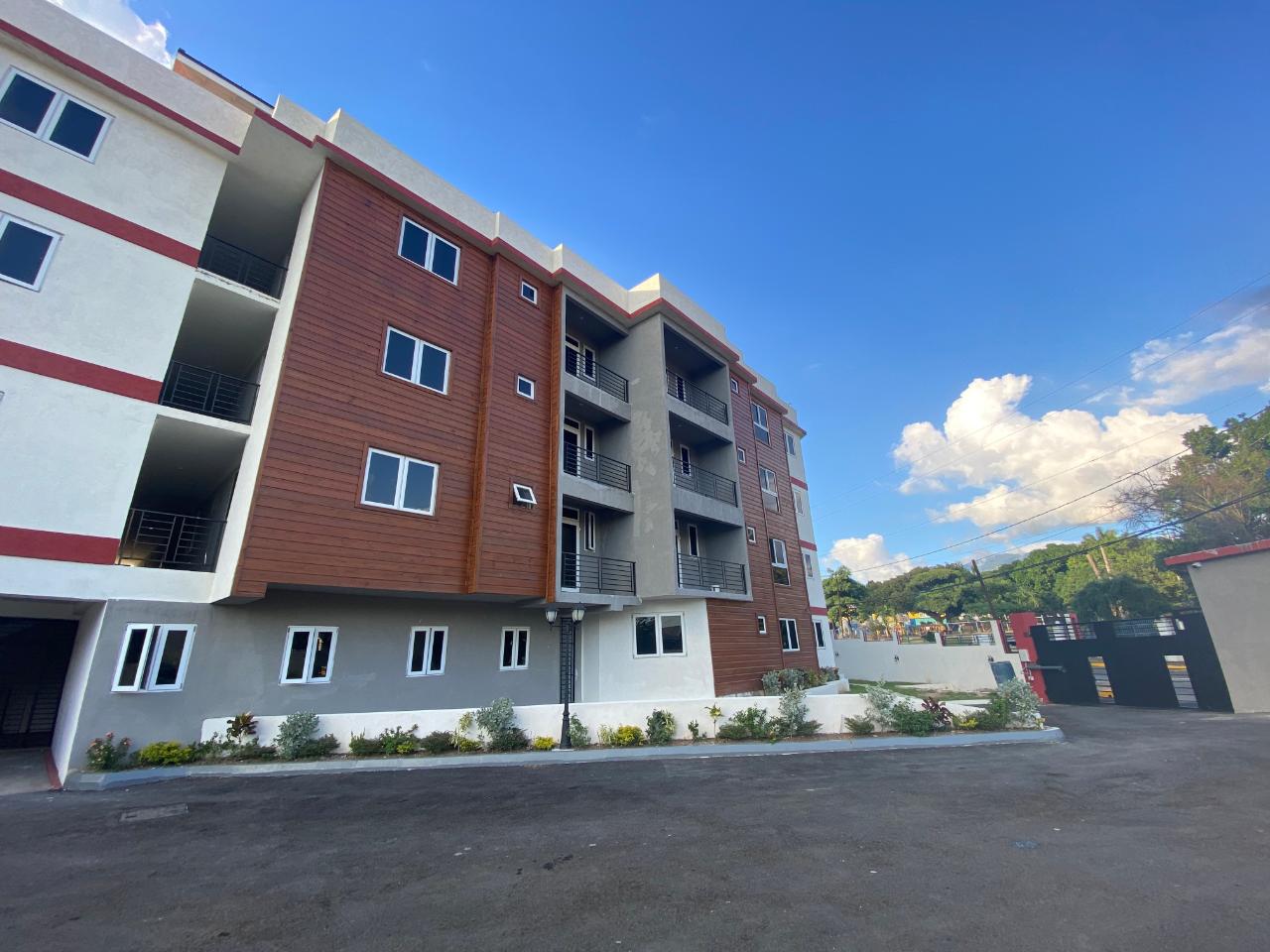 Apartment For Sale FAIRWAY AVENUE, KINGSTON, Kingston 6 40,000,000