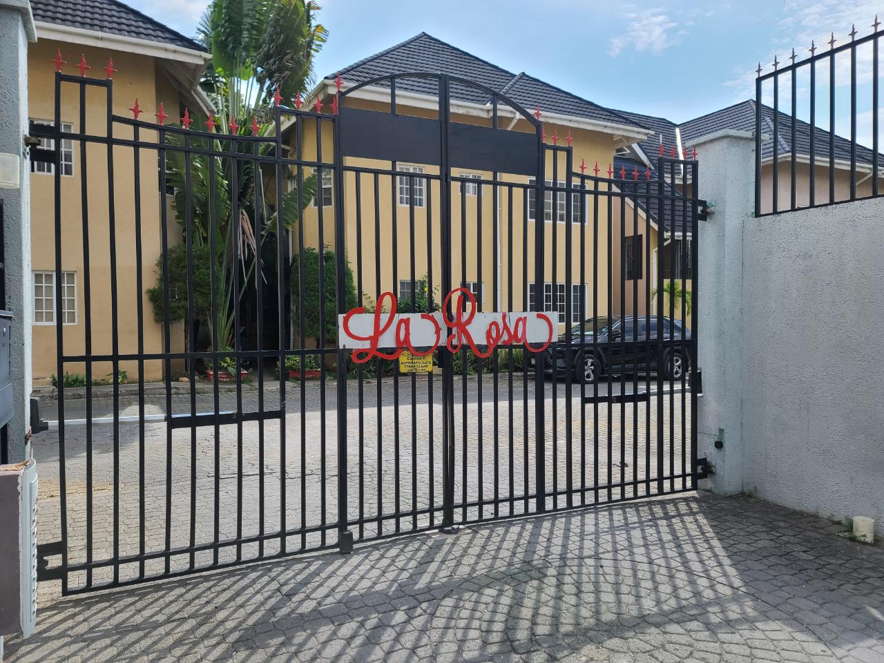 Apartment For Rent ROSENEATH AVENUE, Kingston 6 170,000 Keez