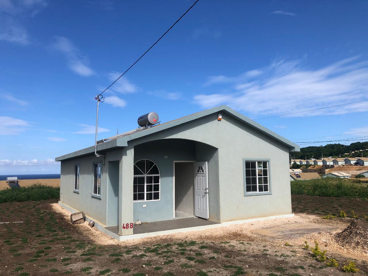 House For Rent CAMELOT VILLAGE PHASE 3, Discovery Bay 110,000 Keez