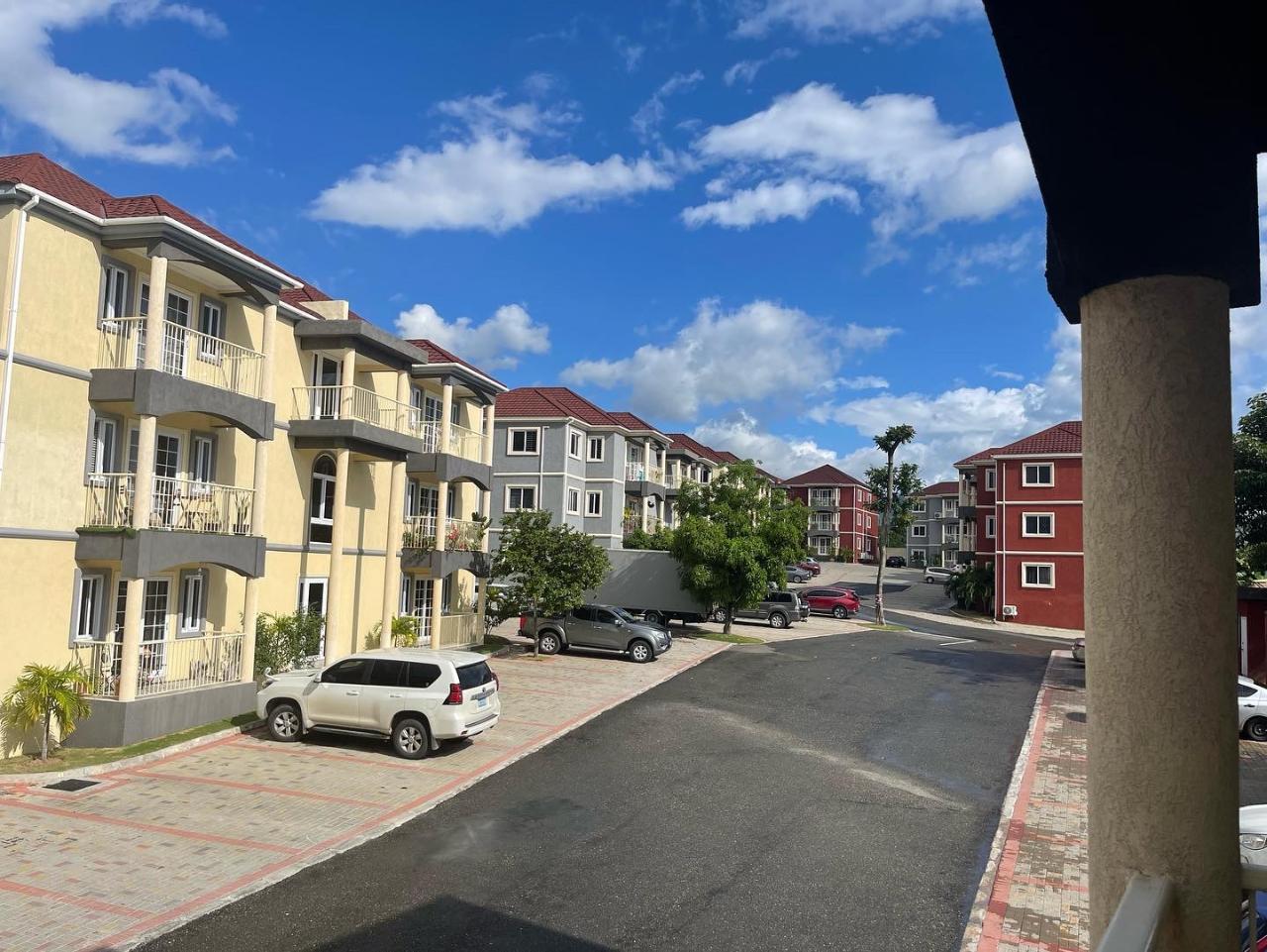 Apartment For Rent BUENA VISTA DRIVE, Kingston 6 2,500 Keez