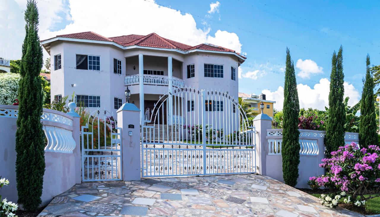 House For Sale VALLEY CLOSE, SPRING VALL, Tower Isle 550,000 Keez