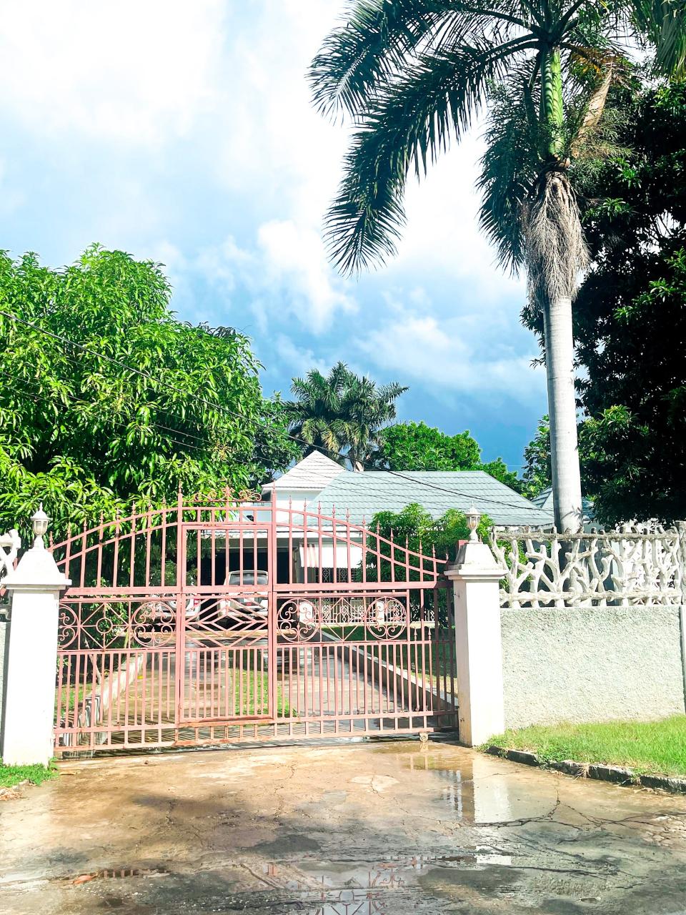 Apartment For Rent CHURCHILL PLACE, Montego Bay 1,000 Keez