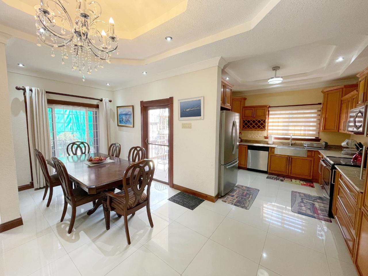 Apartment For Rent SALISBURY AVENUE, Kingston 6 2,200 Keez