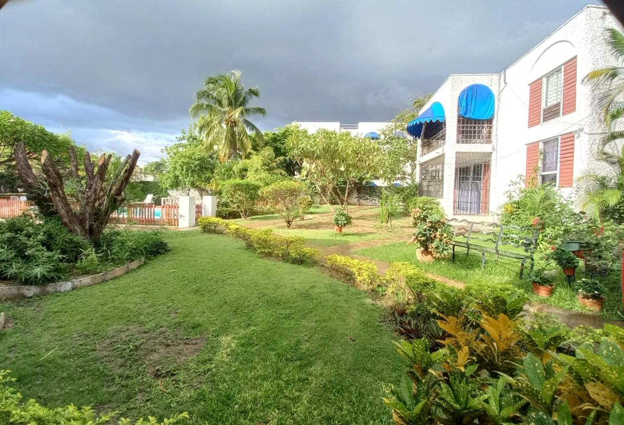 Apartment For Sale WATERLOO ROAD. KIN 10, Kingston 10 38,000,000 Keez