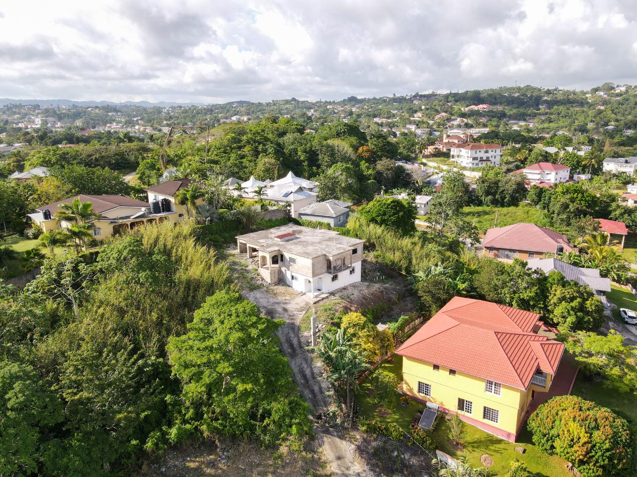 House For Sale DECARTERET GARDEN, MANCHE, Mandeville 18,000,000 Keez