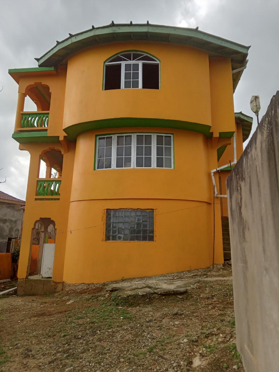 House For Sale LITCHFIELD, TRELAWNY, WaitABit 229,000 Keez