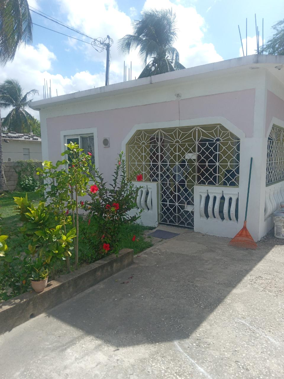 House For Sale WHITEWATER MEADOWS, Spanish Town 12,950,000 Keez