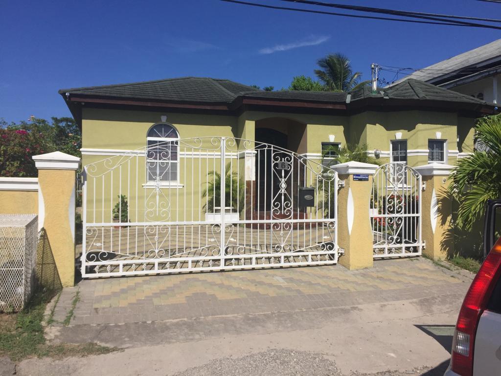 House For Rent AUDLEY CLOSE, SYDEMHAM VI, Spanish Town 130,000 Keez