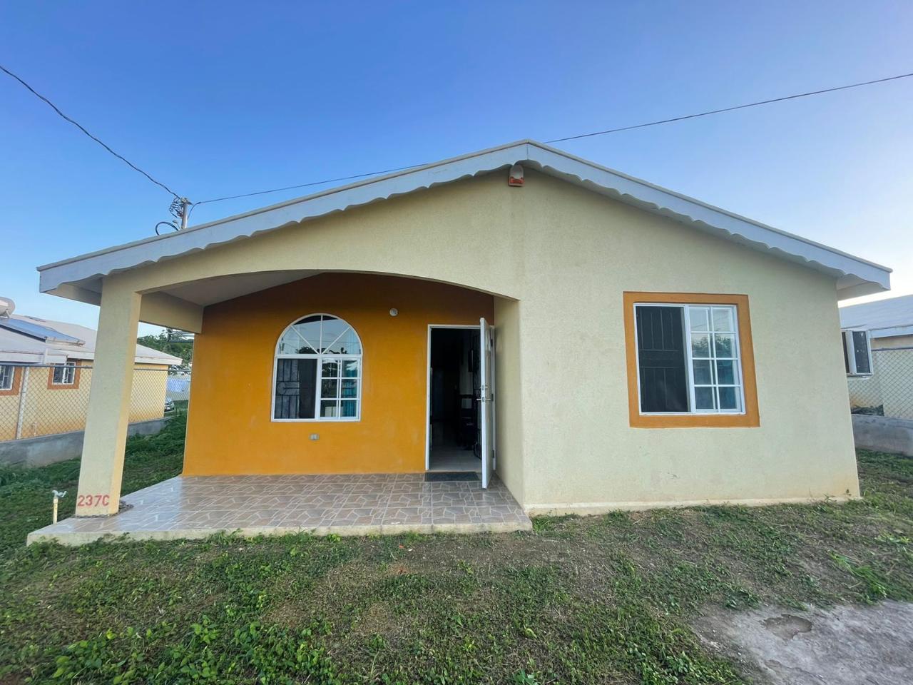 House For Sale VIERO DRIVE, CORAL SPRING, Duncans 26,500,000 Keez