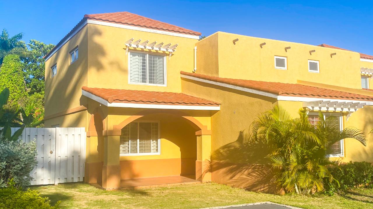Townhouse For Sale CHATHAM PALMS GODFREY DYE, Montego Bay 475,000