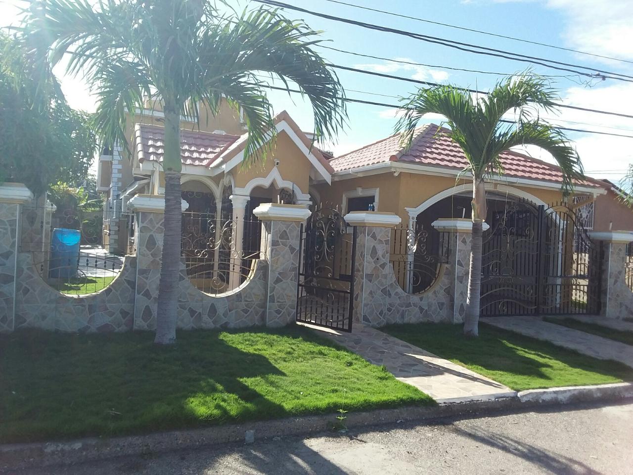 House For Sale NEW HARBOUR CIRCLE, NEW H, Old Harbour 32,000,000 Keez