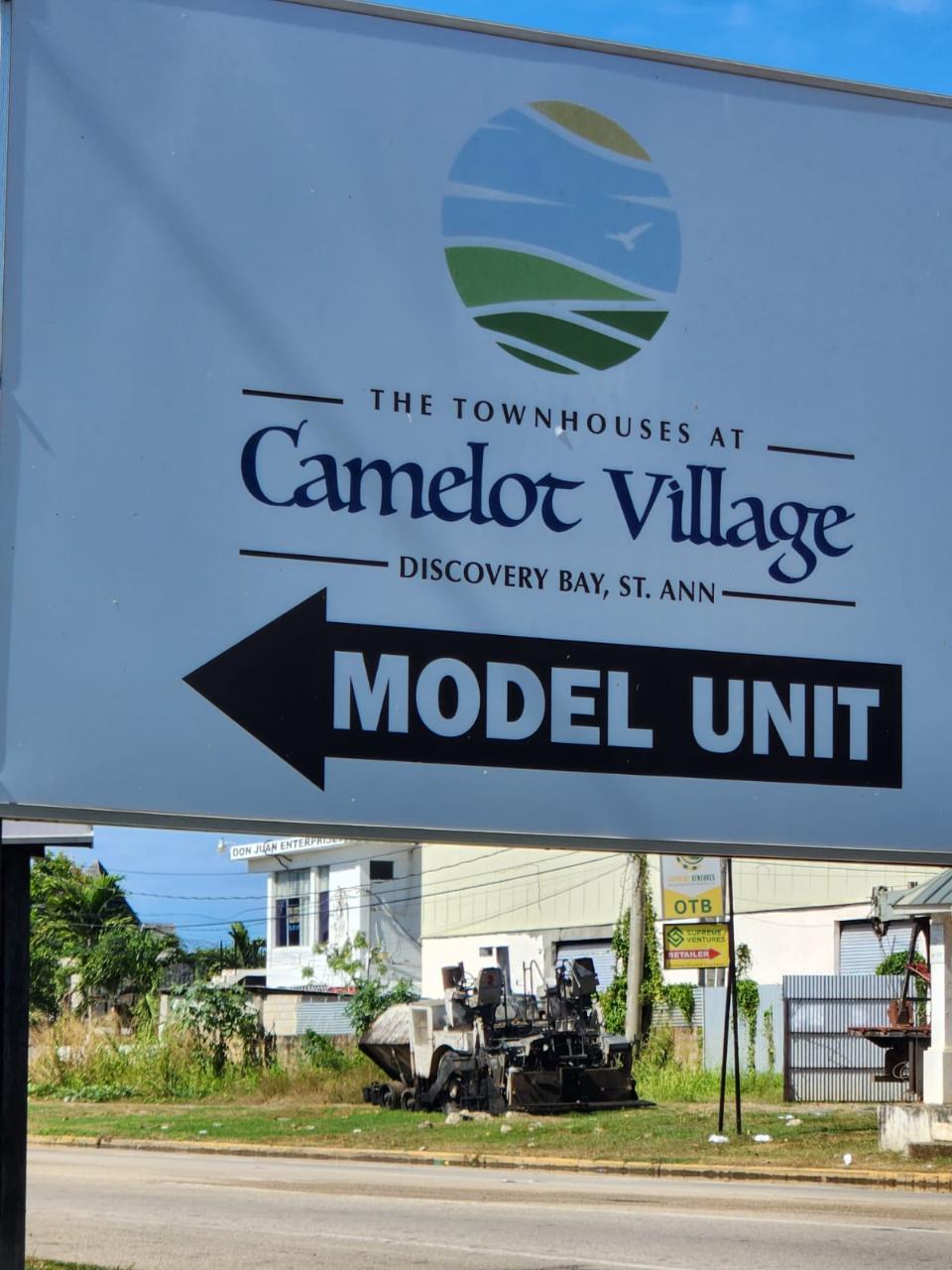 Townhouse For Sale CAMELOT VILLAGE, Discovery Bay 230,000 Keez